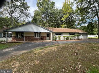 230 Burrs Rd, Burlington, NJ 08016