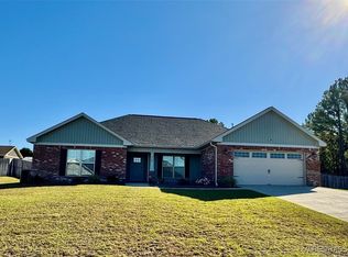 238 Brookestone Dr, Enterprise, AL 36330