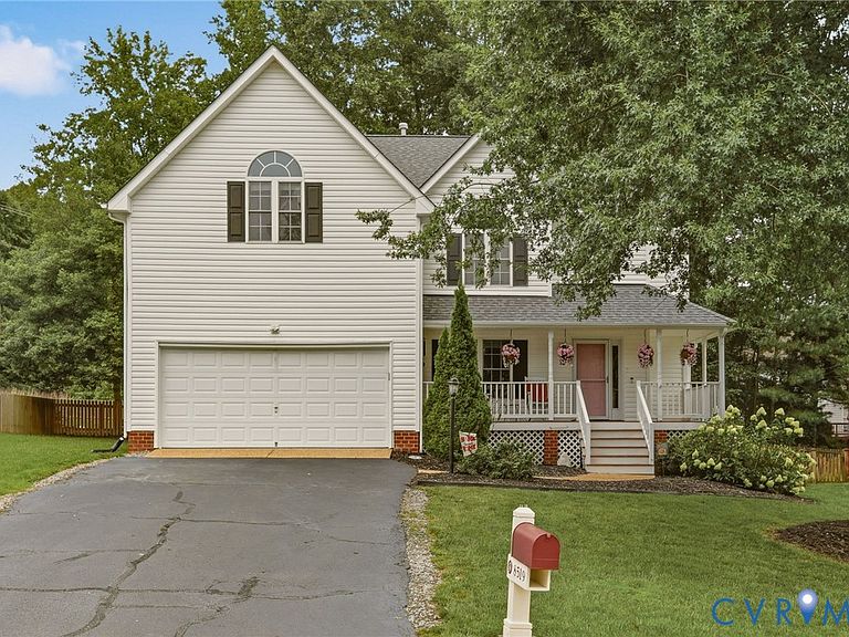 Listing photo 2