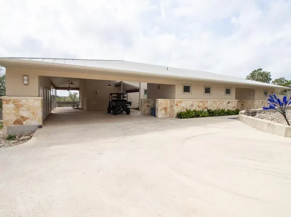 430 Fm 479, Mountain Home, TX 78058