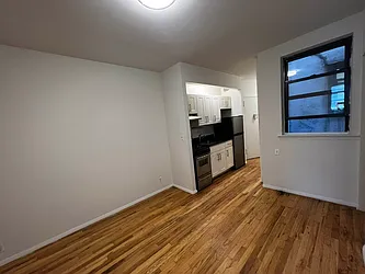 Rented by Salon Realty Corp