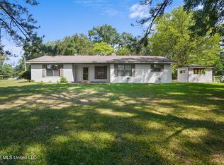 130 Western Hills Dr, Jackson, MS 39212