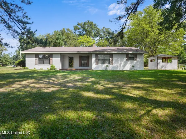 130 Western Hills Dr, Jackson, MS 39212
