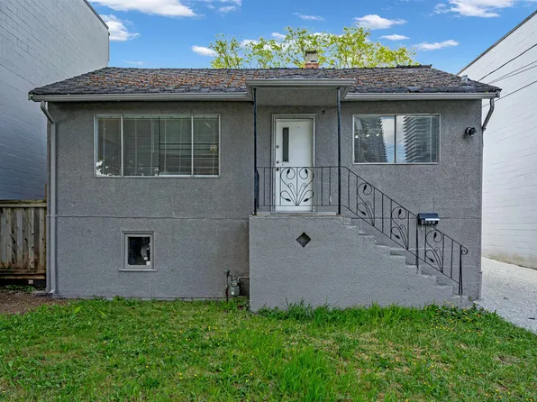 4021 Graveley St, Burnaby, BC V5C 3T5