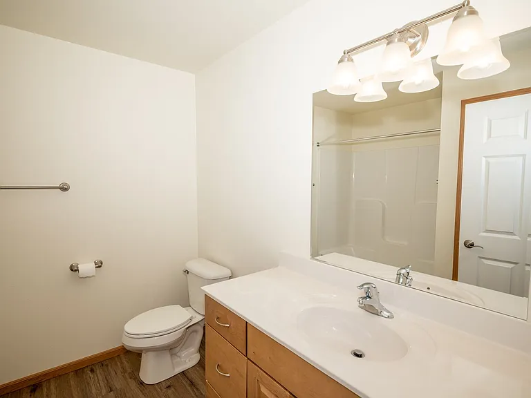 400 Larkin St — Photo 11