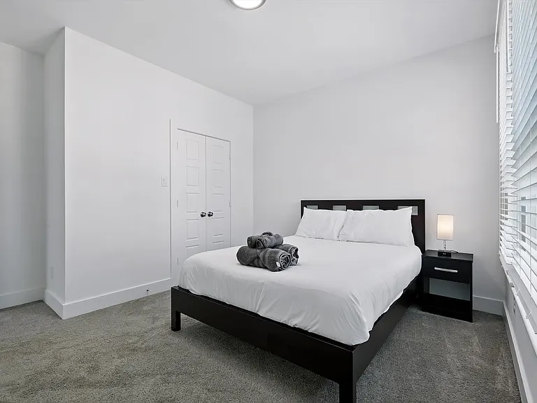 3129 Rutz St — Photo 18