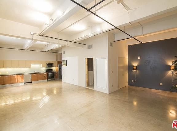 4th image of 738 S Los Angeles St APT 606