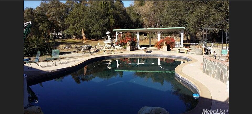 2nd image of 6117 Rockhurst Way