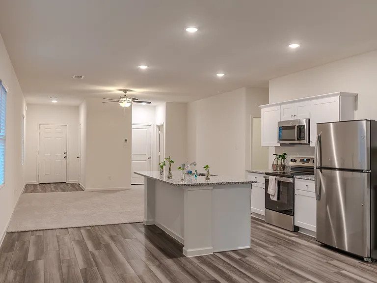 4407 Silverweed Ln — Photo 15