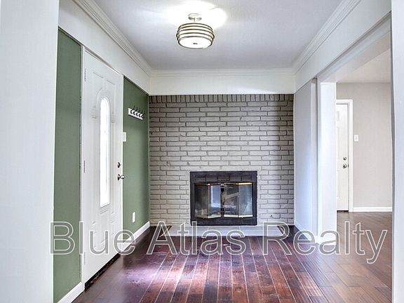 3rd image of 1520 Sunnybrook Dr