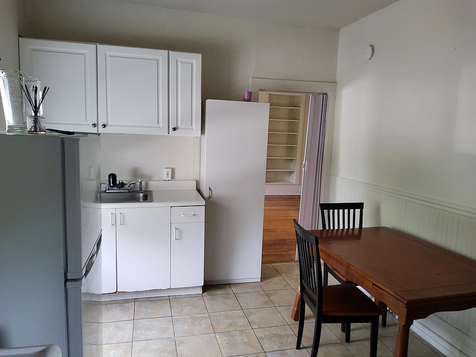 1st image of 4 N Main St #A
