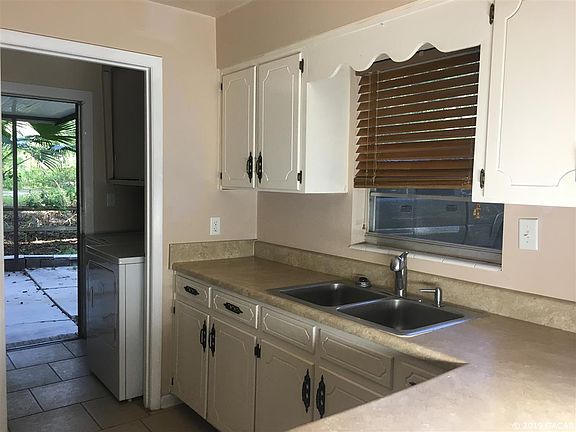 3rd image of 3936 NW 30th Ter