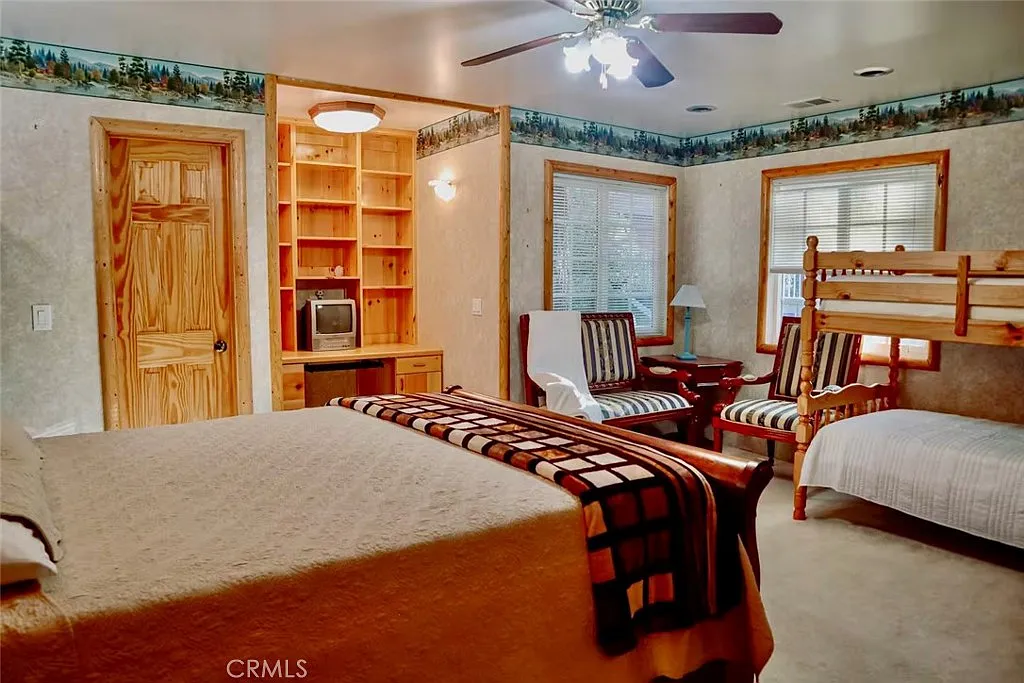 4 bed, 1473 sqft, $3,000 — Photo 2