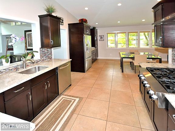 5th image of 8206 Kenfield Ct