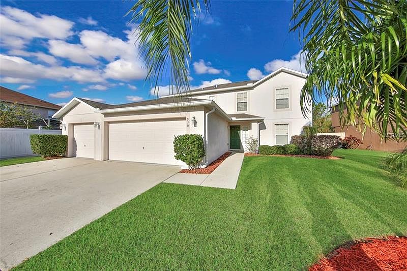 1st image of 530 Snail Kite Ave