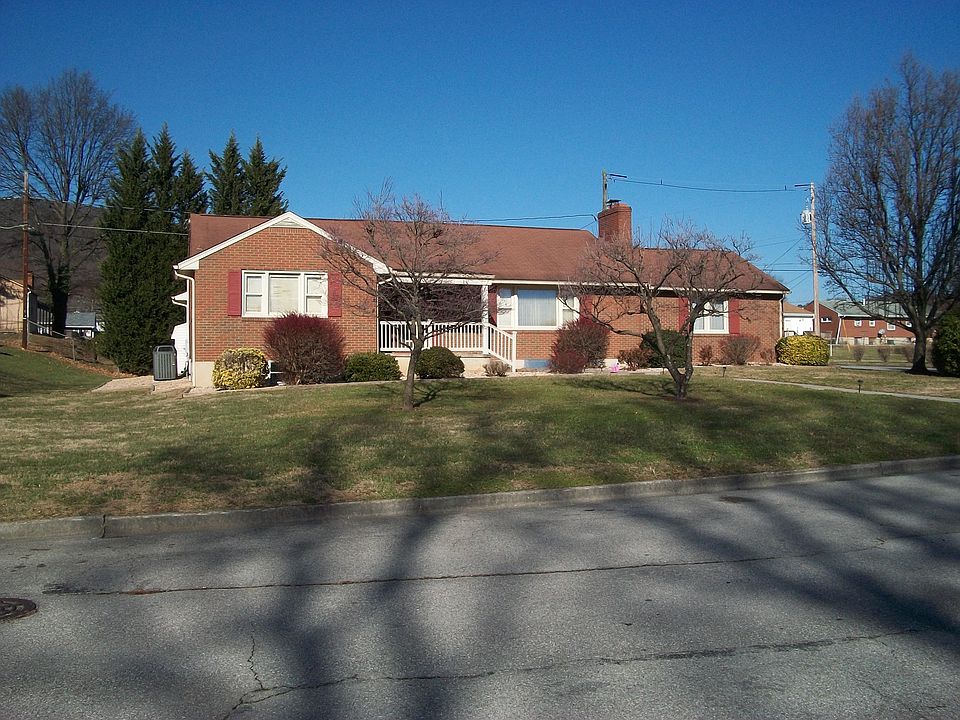 1st image of 1503 Kathryn Ln