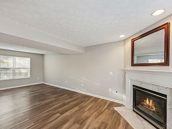 5th image of 902 Kreider Ct
