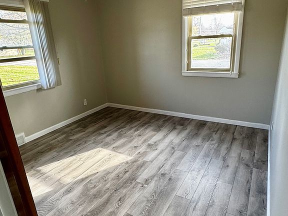 5th image of 1550 Gypsy Ln