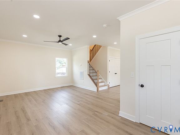 4th image of 723 Harding St