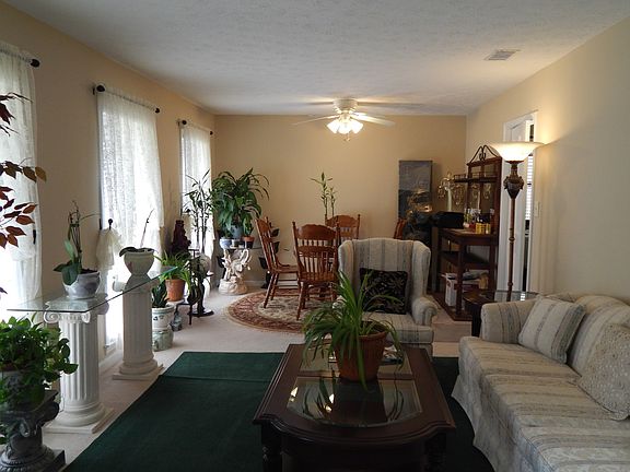 5th image of 2053 Carriage Way