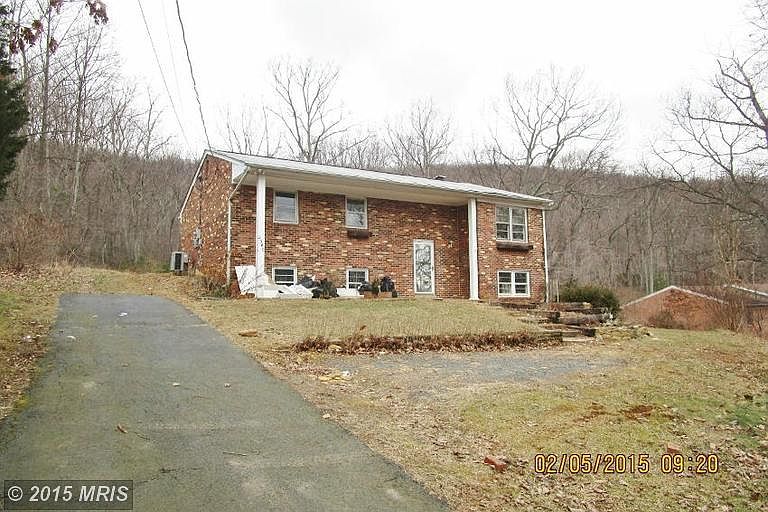 1st image of 2540 Youngs Dr