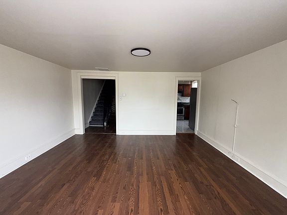 5th image of 6144 W Oxford St APT B