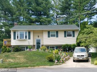 4 Denham Ct, Rockville, MD 20851