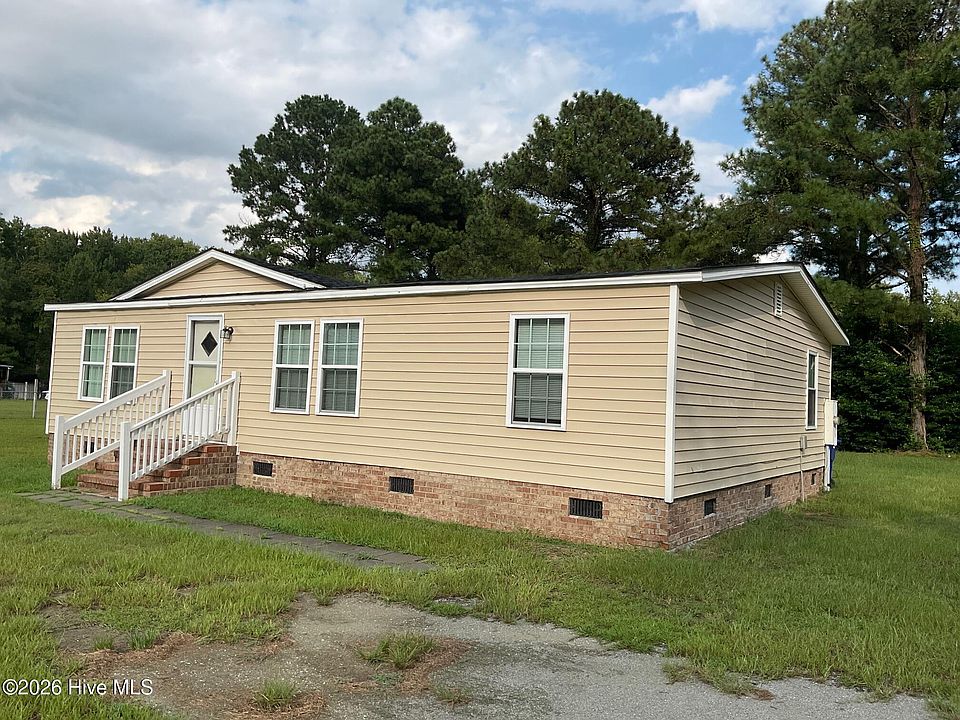 1st image of 920 Benjamin Drive