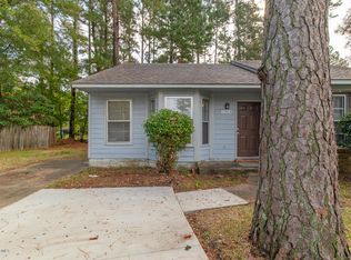 1924 Greenstone Ct, Midway Park, NC 28544