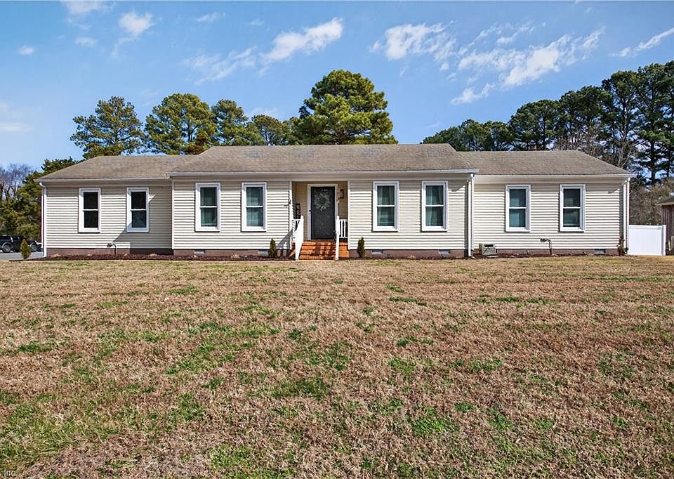 1st image of 1840 Oyster Bay Ln