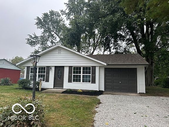 2nd image of 305 Holiday Dr