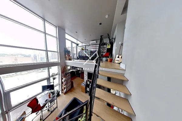 Rented by Yaffa Realty LLC | media 21