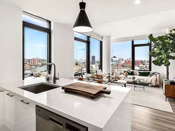 4th image of 228 E 135th St APT 2304