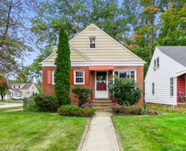 4250 Hinsdale Rd, South Euclid, OH, 44121