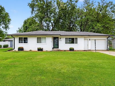 4825 Hillcrest Dr, Pleasant Hill, IA, 50327