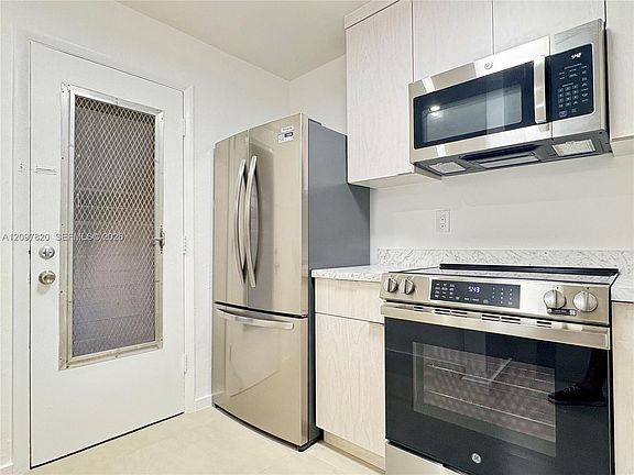 3rd image of 7711 SW 56th St #208A