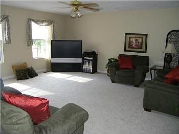 3rd image of 7415 Lone Eagle Dr