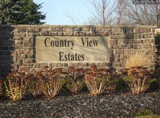 Honeychuck Ln, Kent, OH 44240