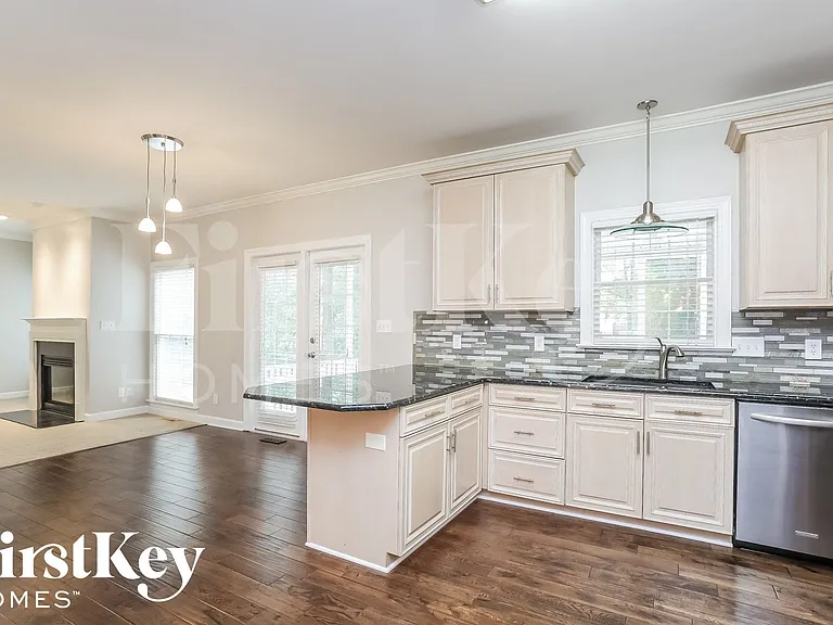 3102 Timberwolf Ave — Photo 7