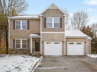 6061 Equestrian Woods Ct, Kalamazoo, MI 49009