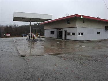 2nd image of 1047 Scenic Dr
