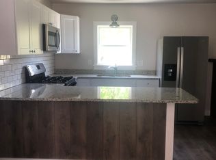 47 Old Lake Rd, Dallas, PA 18612