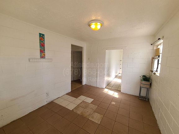 2nd image of 1178 Garibaldi St SW