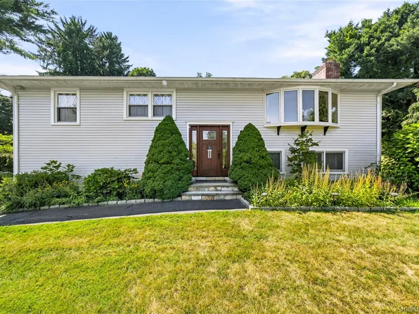 30 Harkin Road, Carmel, NY 10512