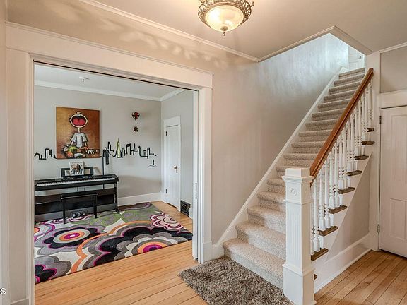 5th image of 811 N 4th St