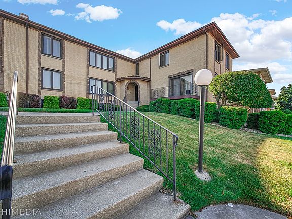 2nd image of 10354 Central Ave APT 5