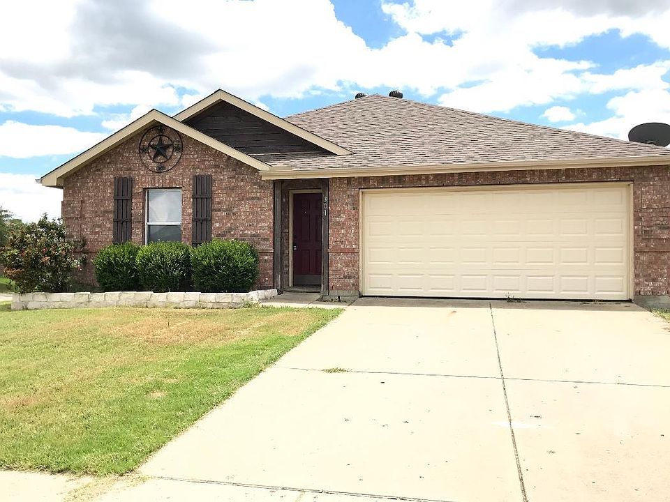 1st image of 301 Bonnie Ct