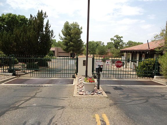 5th image of 10215 E Creekside Dr