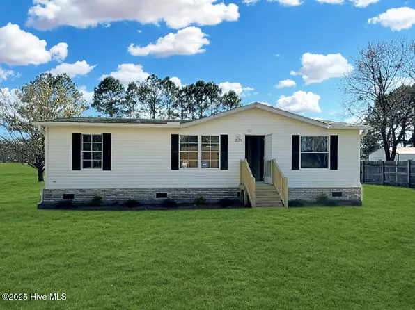 2079 Oakley Road, Stokes, NC 27884