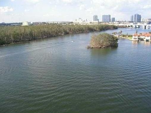5th image of 400 Kings Point Dr APT 1216